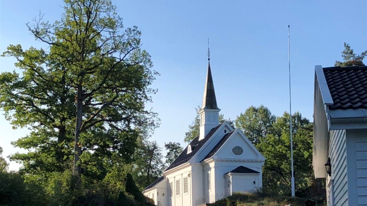 Kongsdelene kirke er en av i alt 14 kirker i Asker. 