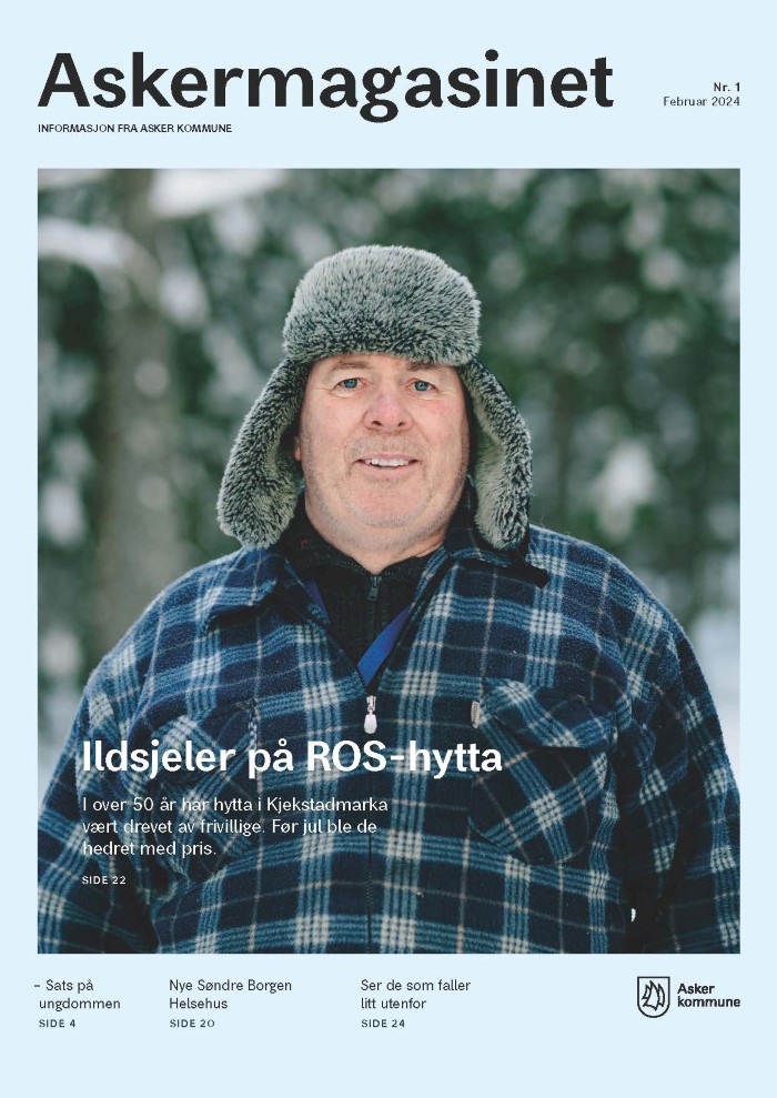 Forsiden på Askermagasinet nr 1, 2024, Hovedbildet er nærbilde av en mann i vinterklær som smiler